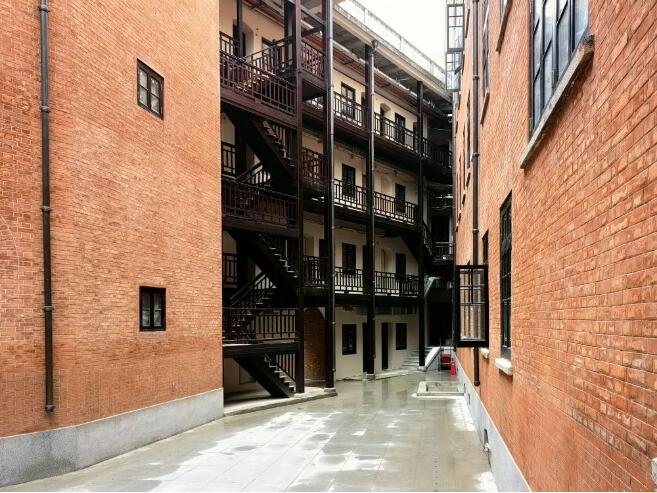 �ʰ��ɡ�(�й���)���޹�˾����