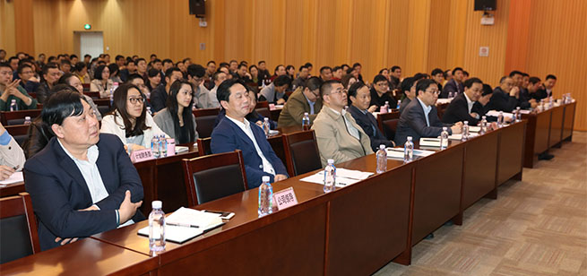 �ʰ��ɡ�(�й���)���޹�˾����