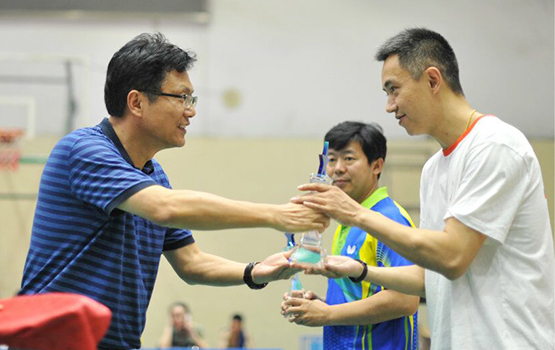 �ʰ��ɡ�(�й���)���޹�˾����