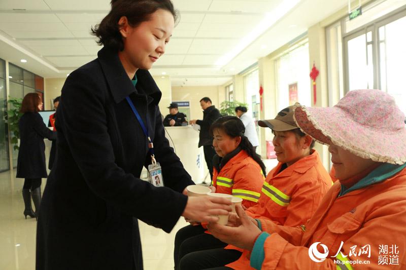 �ʰ��ɡ�(�й���)���޹�˾����