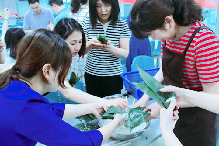 �ʰ��ɡ�(�й���)���޹�˾����