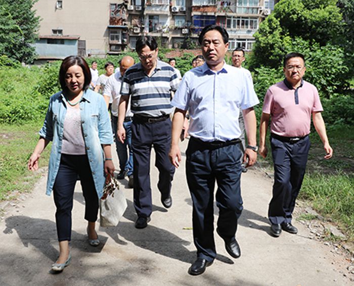 �ʰ��ɡ�(�й���)���޹�˾����