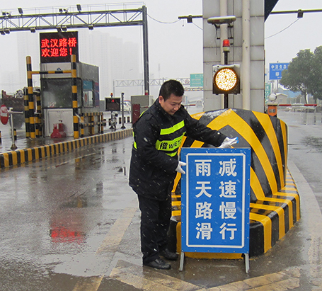 �ʰ��ɡ�(�й���)���޹�˾����