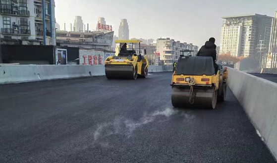 �ʰ��ɡ�(�й���)���޹�˾����