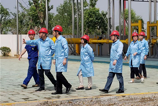 �ʰ��ɡ�(�й���)���޹�˾����