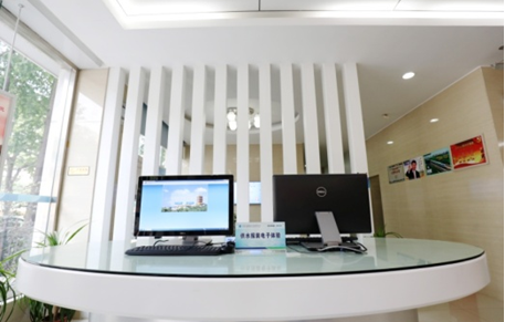 �ʰ��ɡ�(�й���)���޹�˾����