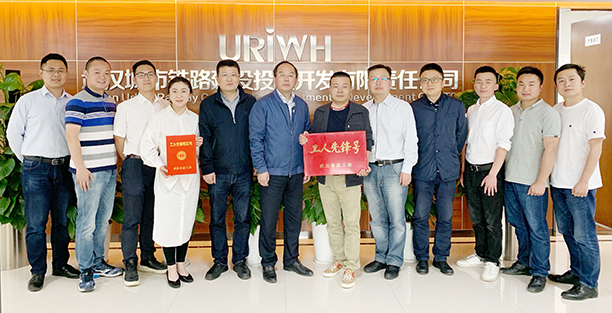 �ʰ��ɡ�(�й���)���޹�˾����