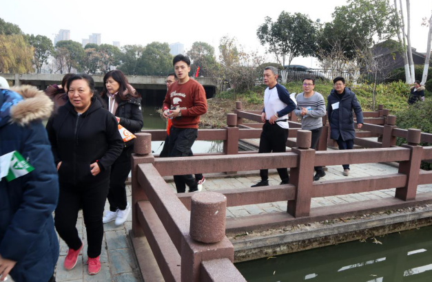 �ʰ��ɡ�(�й���)���޹�˾����