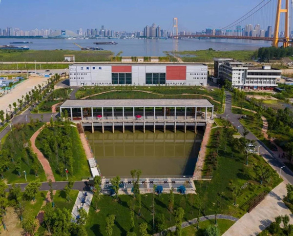 �ʰ��ɡ�(�й���)���޹�˾����