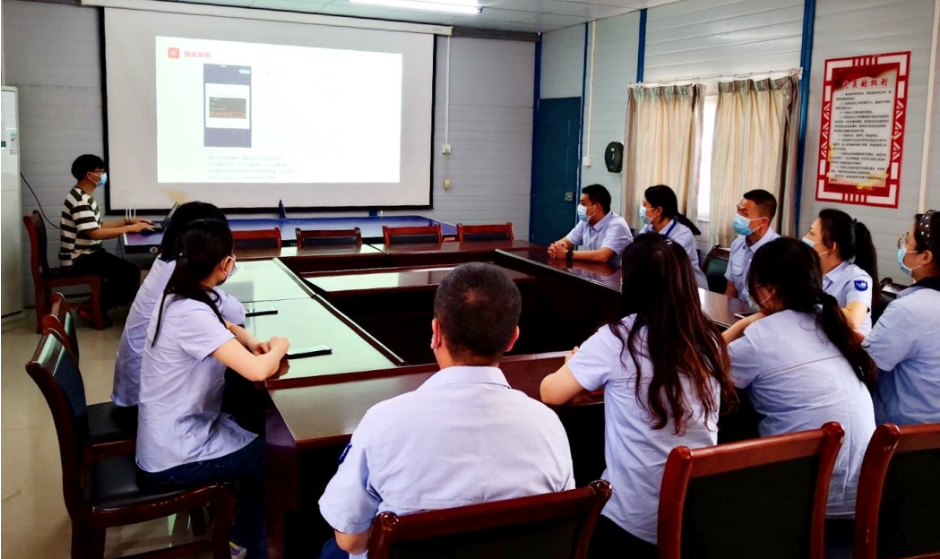 �ʰ��ɡ�(�й���)���޹�˾����