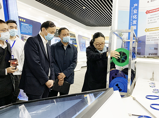 �ʰ��ɡ�(�й���)���޹�˾����