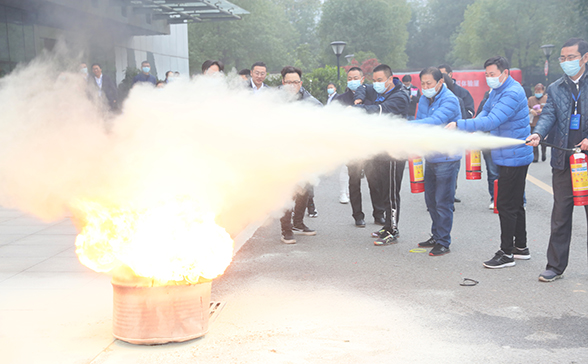 �ʰ��ɡ�(�й���)���޹�˾����