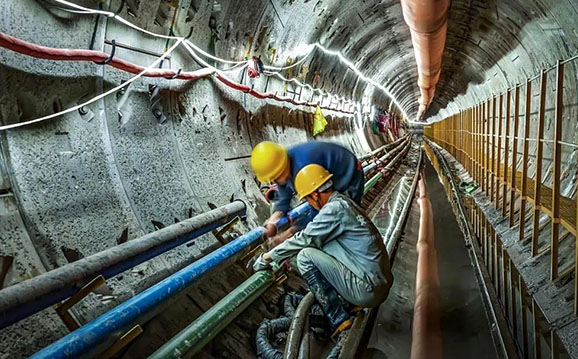 �ʰ��ɡ�(�й���)���޹�˾����