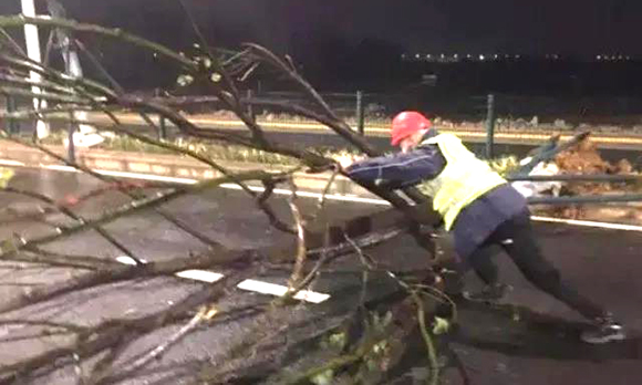 �ʰ��ɡ�(�й���)���޹�˾����