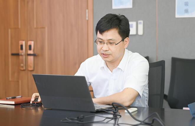 �ʰ��ɡ�(�й���)���޹�˾����