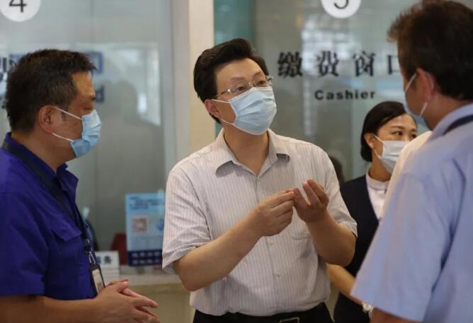 �ʰ��ɡ�(�й���)���޹�˾����