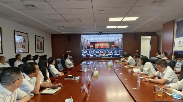 �ʰ��ɡ�(�й���)���޹�˾����