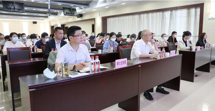 �ʰ��ɡ�(�й���)���޹�˾����